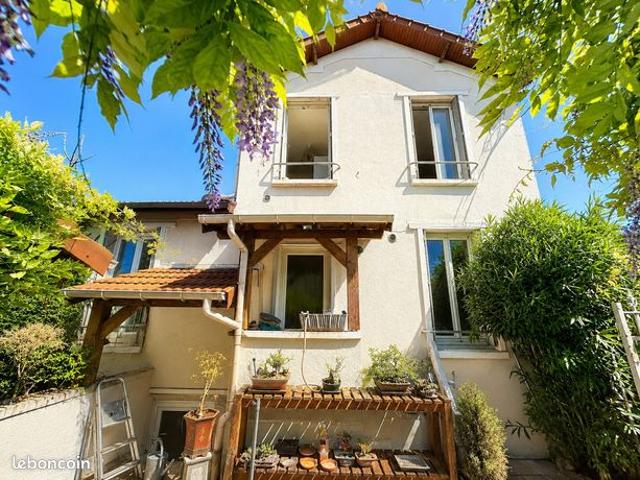 Maison vente à Créteil, Sucy-en-brie