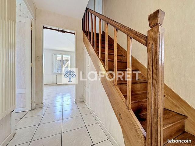 Maison vente à Bressuire, Saint-varent