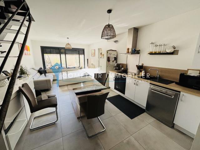 Maison vente à Nîmes, Uchaud