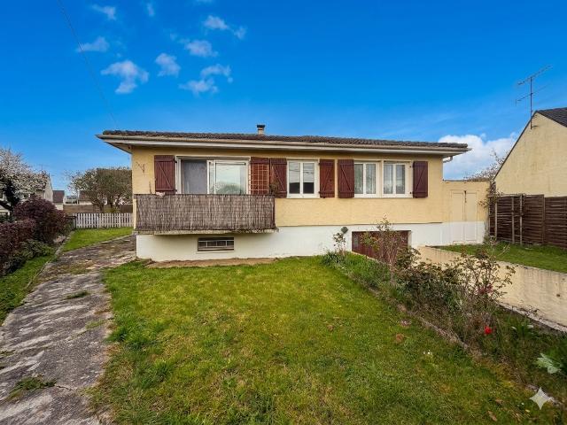 Maison vente à Chartres, Pierres