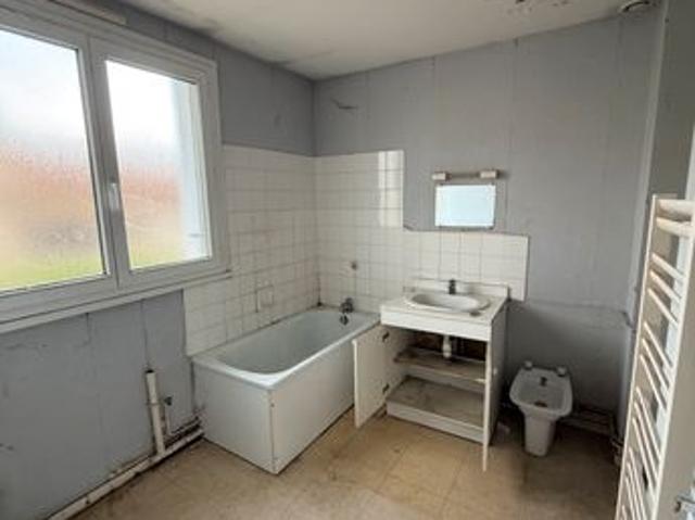 Maison vente à Niort, La Crèche