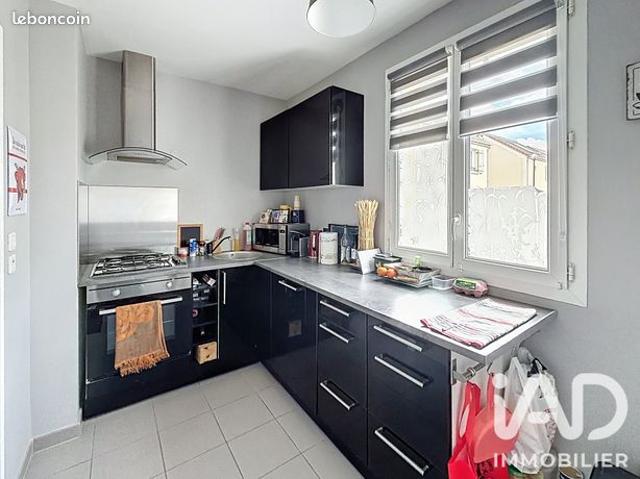 Maison vente à Mantes-la-Jolie, Orvilliers