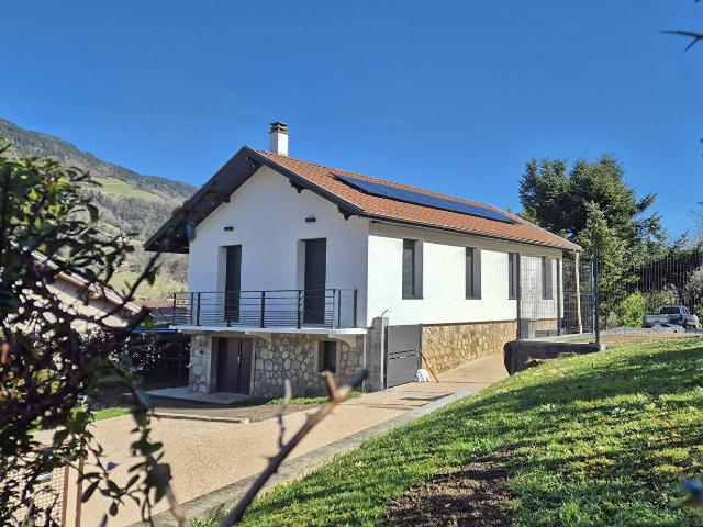 Maison location à Saint-Pierre-d'Allevard, Crêts-en-Belledonne