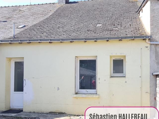 Maison vente à Les Champs Brochard, La Chapelle-Glain