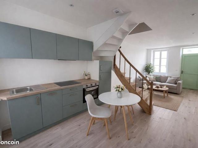 Maison vente à Angers, Durtal