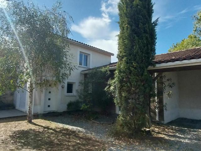Maison vente à Libourne, Lalande-de-pomerol