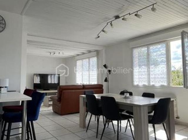 Maison vente à Sens, Véron