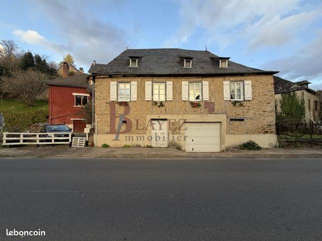 Maison vente à Mauriac, Saint-chamant