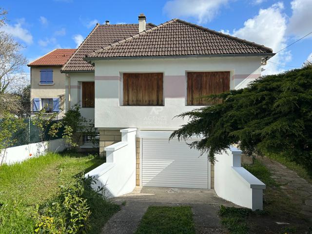 Maison location à Saint-Germain-en-Laye, Le Mesnil-le-roi