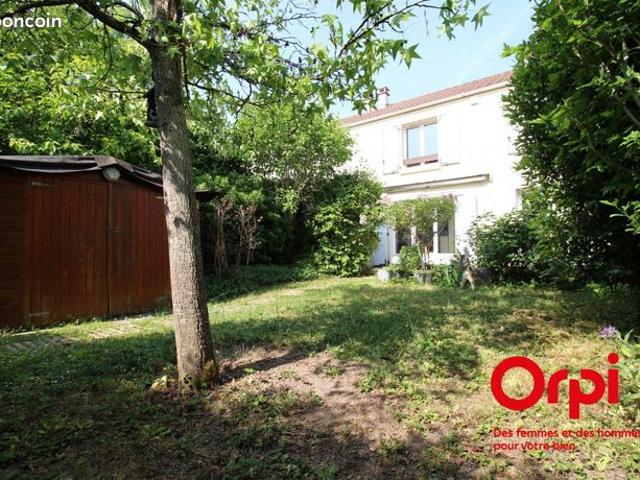 Maison vente à Montigny-le-bretonneux