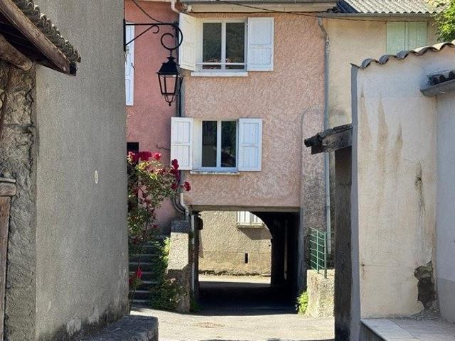 Maison vente à Digne-les-Bains, Le Brusquet