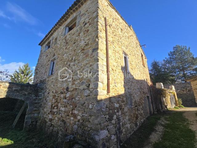Maison vente à Nîmes, Uzès
