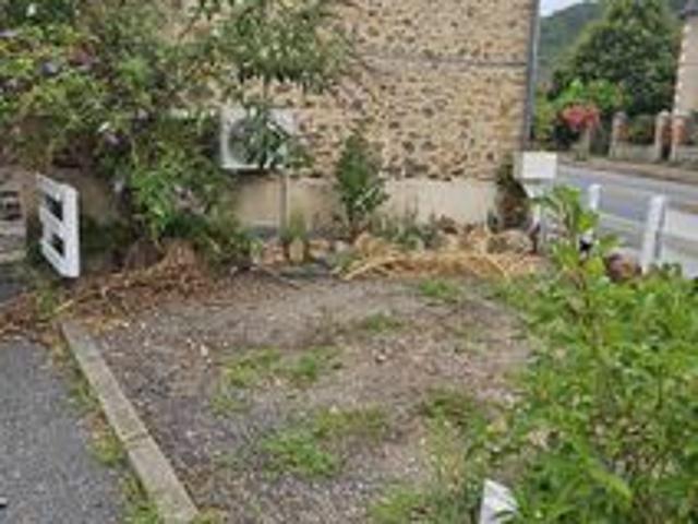 Maison vente à Mauriac, Saint-chamant