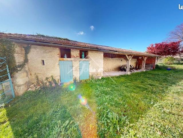 Maison vente à Vichy, Charroux