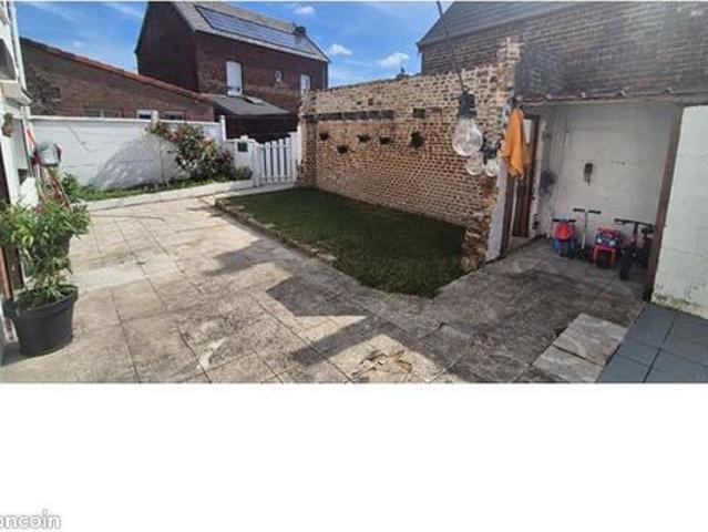Maison vente à Cambrai, Solesmes