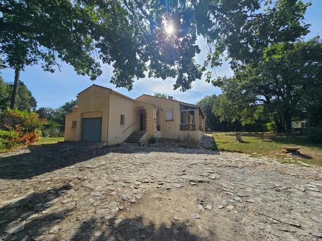 Maison location à Nîmes, Sainte-anastasie