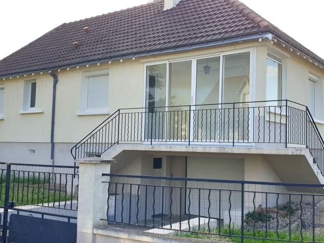 Maison vente à Chinon, Pouzay