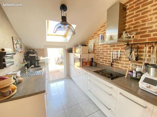 Maison vente à Tournon-sur-Rhône, Châteaubourg