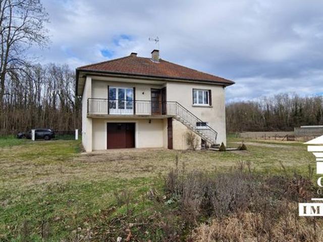 Maison vente à Louhans-Châteaurenaud, Ouroux-sur-saône