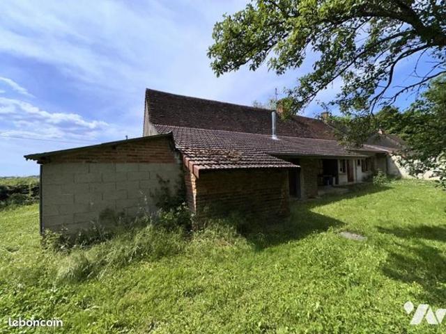 Maison vente à Louhans-Châteaurenaud, Montcony
