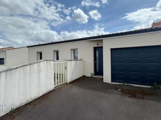 Maison vente à Niort, La Crèche