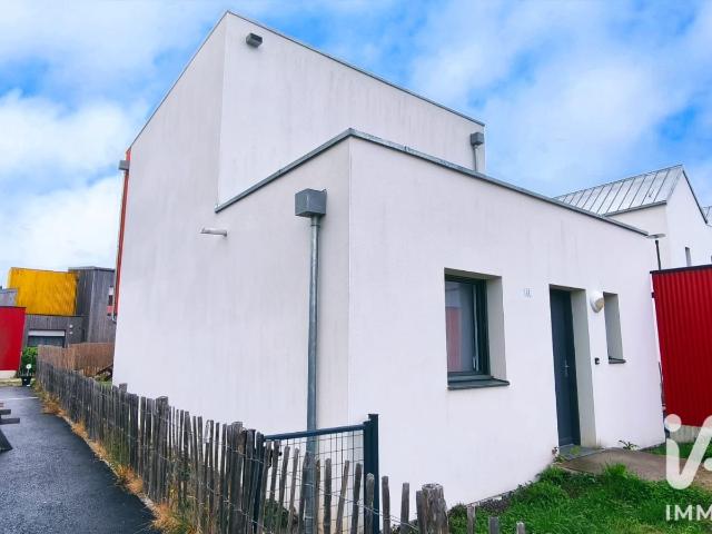 Maison vente à Le Bas Pommier, Montreuil-le-Gast