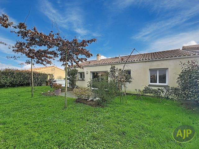 Maison vente à La Roche-sur-Yon, Saint-etienne-du-bois