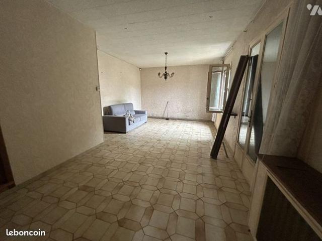 Maison vente à Saint-Quentin, Saint-quentin