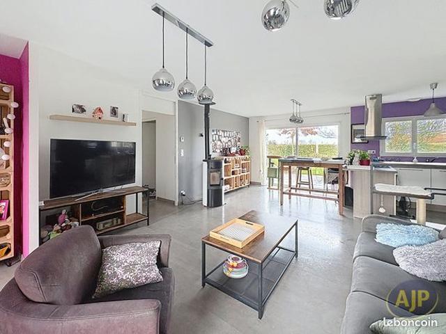 Maison vente à Bourg-en-Bresse, Saint-etienne-du-bois