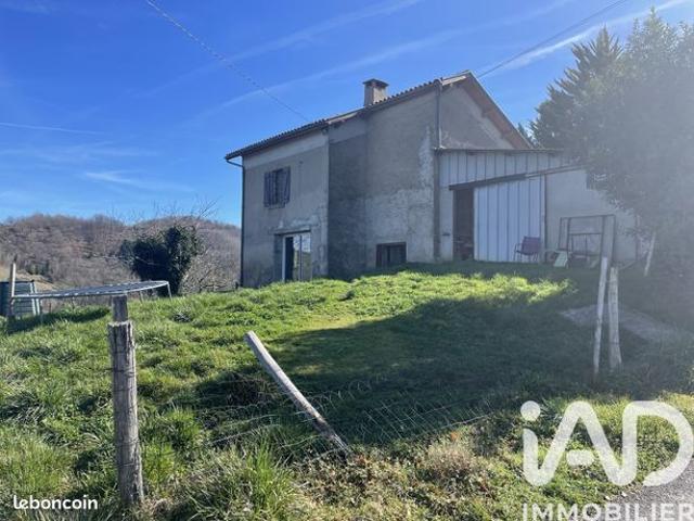 Maison vente à Villefranche-de-Rouergue, Auzits