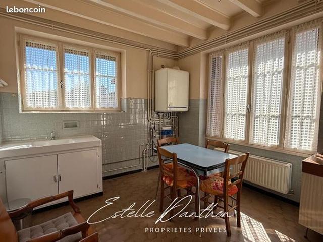 Maison vente à Vienne, Sillans