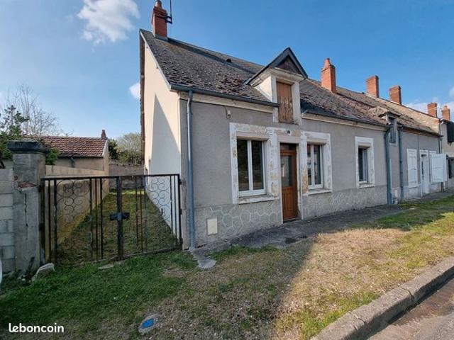 Maison vente à Bourges, Précy