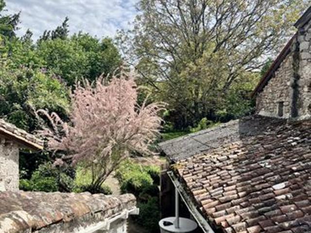 Maison vente à Bellac, Blond