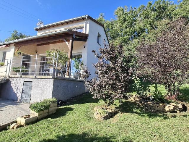 Maison vente à Mâcon, Collonge-en-charollais