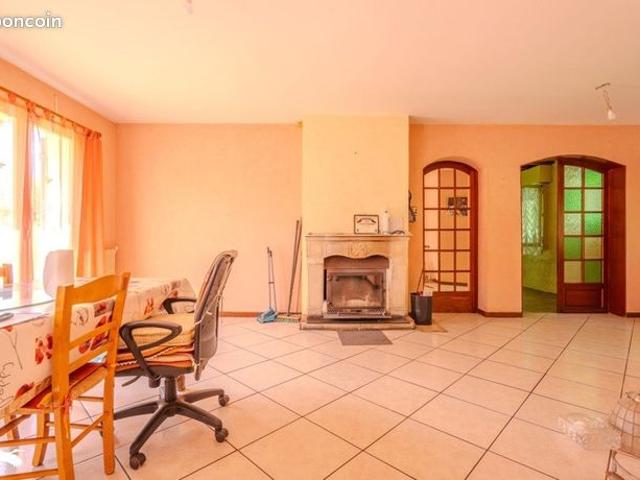 Maison vente à Lesparre-Médoc, Sainte-hélène