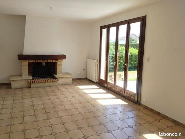 Maison vente à Dreux, Saint-lubin-des-joncherets
