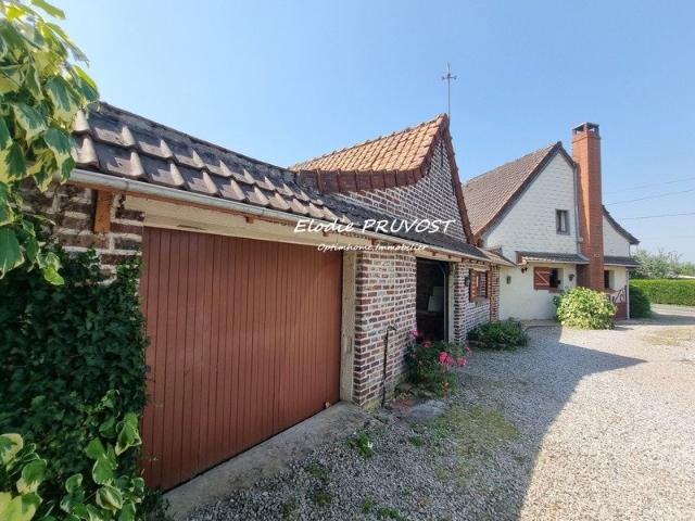Maison vente à Béthune, Busnes