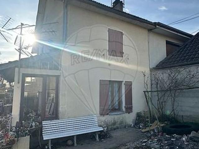 Maison vente à Louhans-Châteaurenaud, Mervans