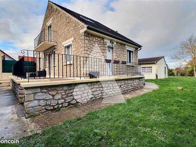 Maison vente à Pontoise, Mériel