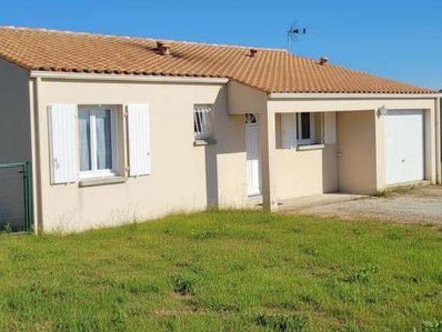 Maison vente à Saint-Jean-d'Angély, Mazeray
