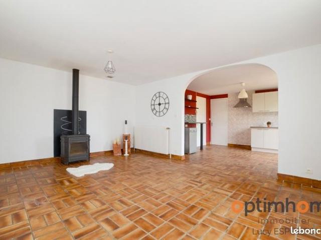Maison vente à Confolens