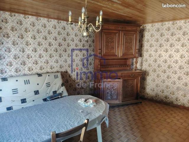 Maison vente à Vienne, Châtonnay