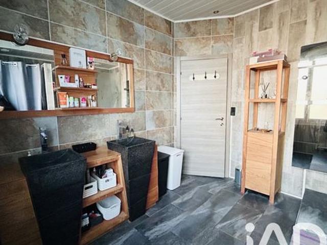 Maison vente à Rouen, Le Trait