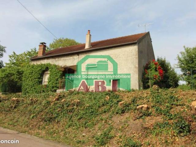 Maison vente à Clamecy, Brinon-sur-beuvron