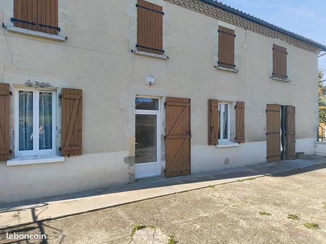 Maison vente à Coudures