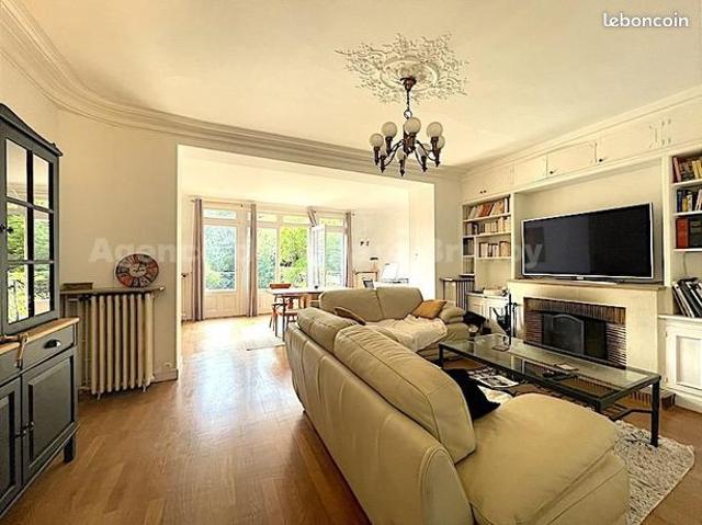 Maison vente à Mandres-les-Roses, Val-de-Marne