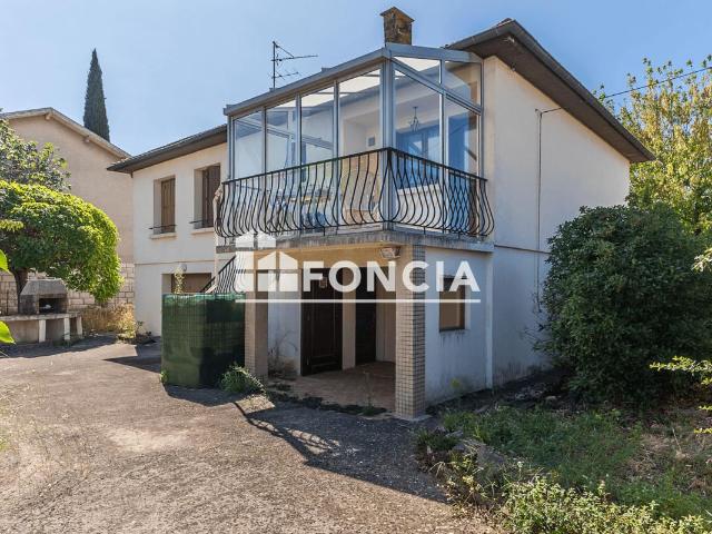 Maison vente à Foyer Les Hirondelles, Mours-Saint-Eusèbe