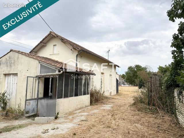 Maison vente à Rochefort, Marsais