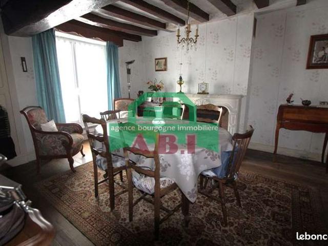 Maison vente à Clamecy, Varzy