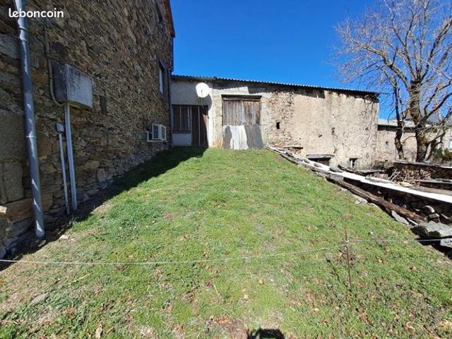 Maison vente à Montchamp, Cantal